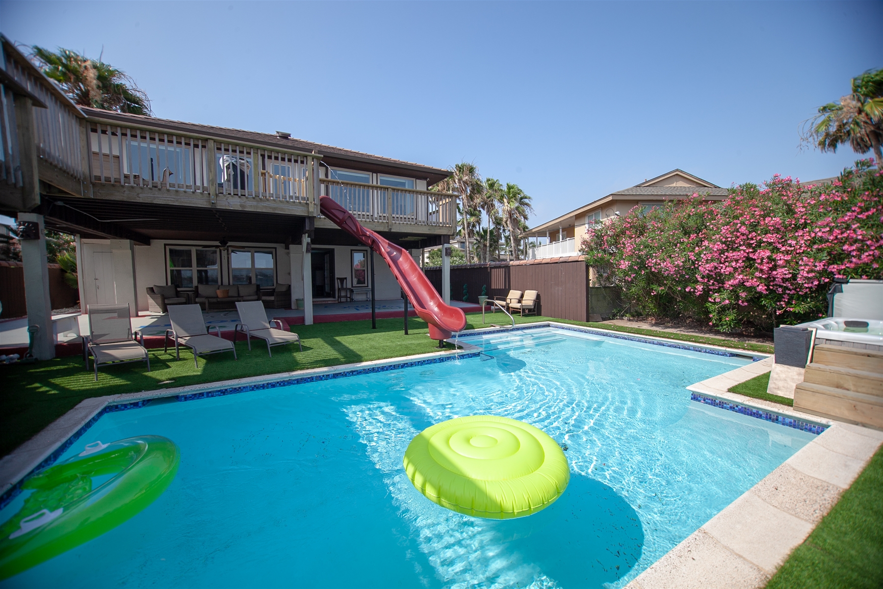 Vacation Home Rentals South Padre Island, Luxury Collection, Beach front Rentals and Sapphire